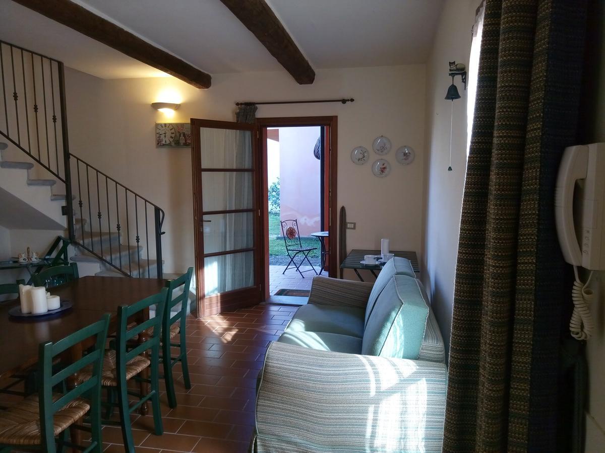 كامبيليا ماريتيما Residence La Contessa المظهر الخارجي الصورة